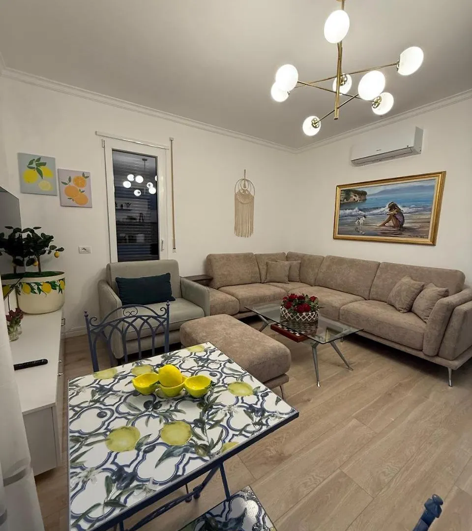 Апартаменты Troi Apartament Влёра