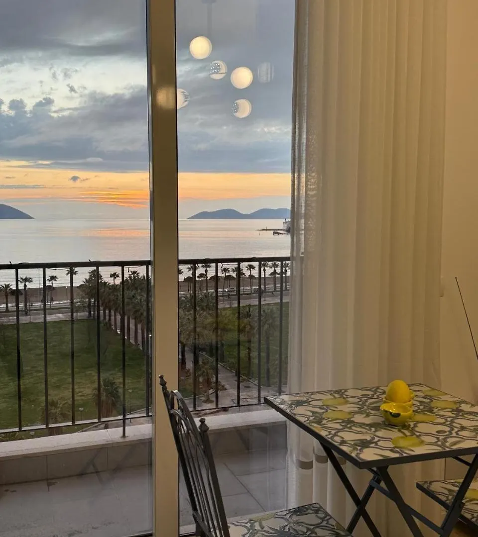 Апартаменты Troi Apartament Влёра
